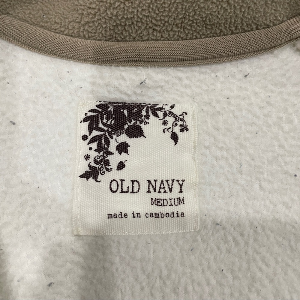 Old Navy White Fleece 1/4 Zip Jacket - Picture 5 of 10